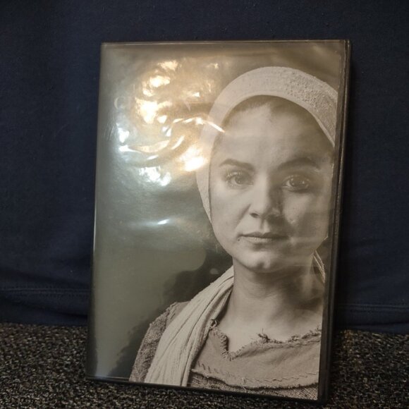 The Chosen Season Three on DVD - Picture 1 of 6